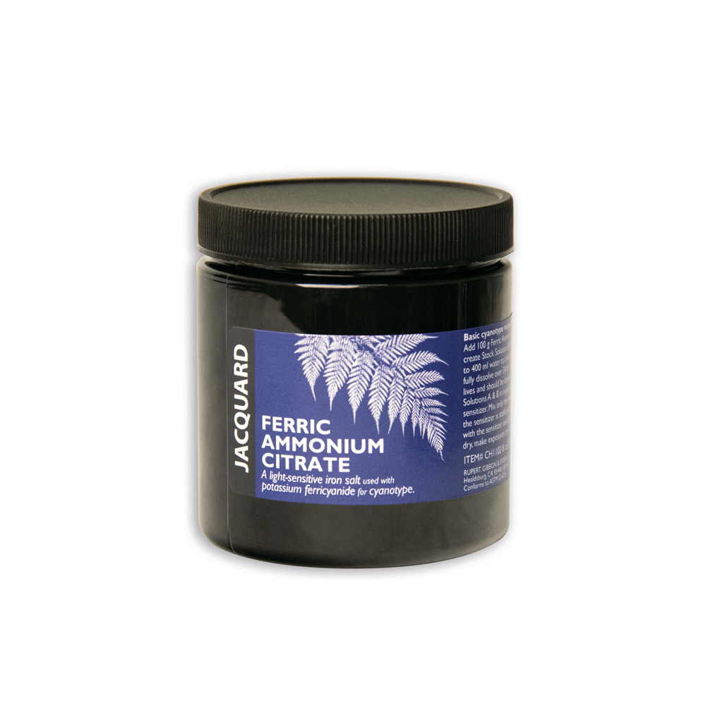Ammoniumijzer(III) citraat 18% Fe. Bruin-groen