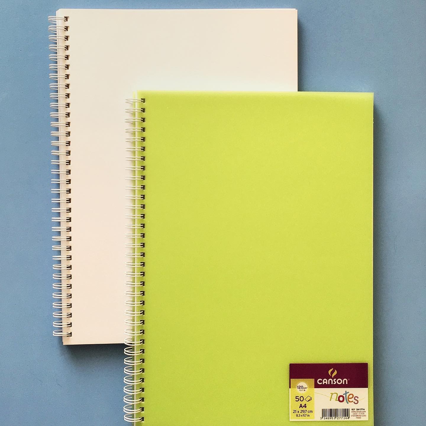 Cuaderno Hoja Blanca A4 Canson Sketch book Notes Papel Blanco A4 21x29,7cm 120gms 50 hojas - Verde